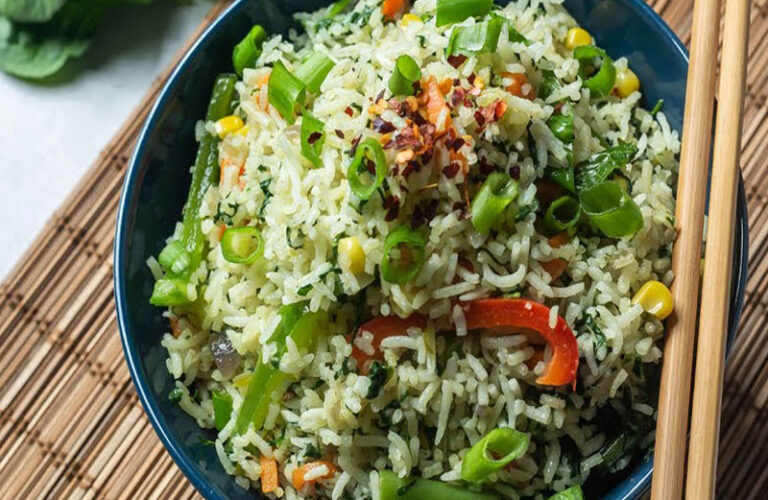 Egg and Spinach Fried Rice Recipe